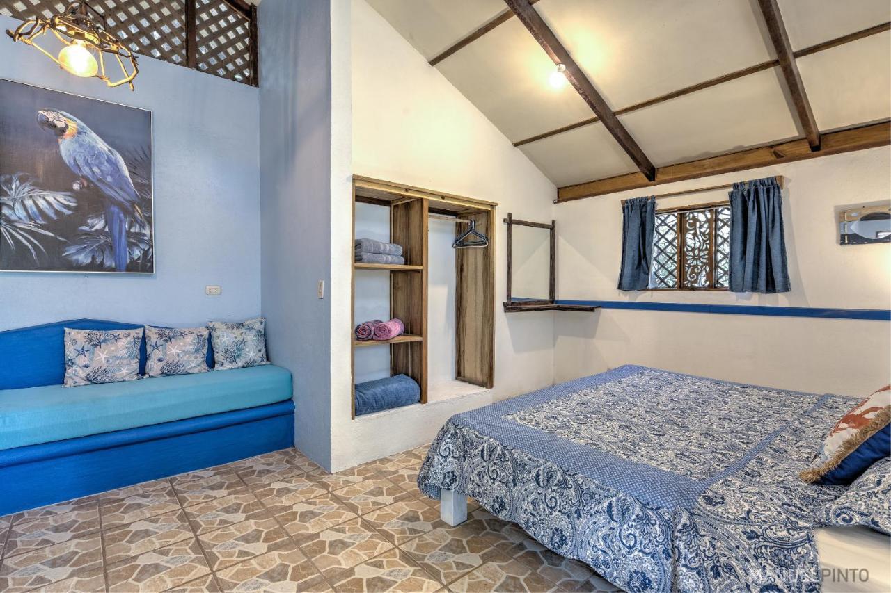 Casa Violeta Beach House In プンタ・ウバ エクステリア 写真