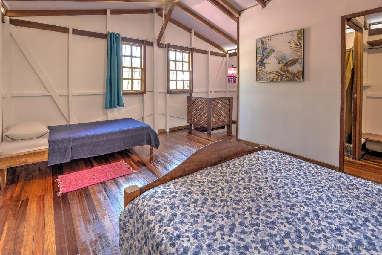 Casa Violeta Beach House In プンタ・ウバ エクステリア 写真